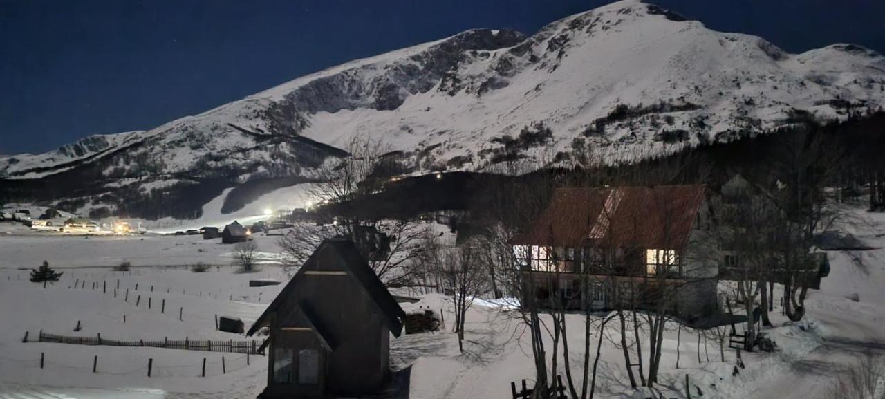 Koliba Cincila Villa Žabljak Buitenkant foto